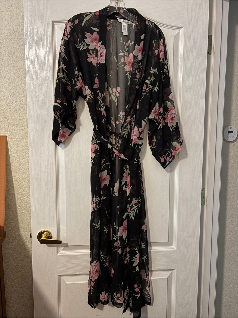 Delicates Sheer Floral Kimono size Medium